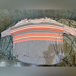 Aritzia Wilfred oversized cropped t-shirt xxs